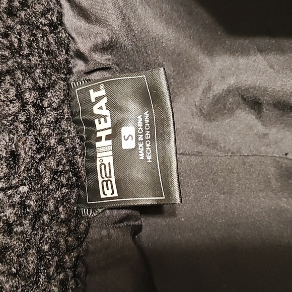32 Degrees Heat Teddy Style Fleece Jacket - Picture 5 of 7